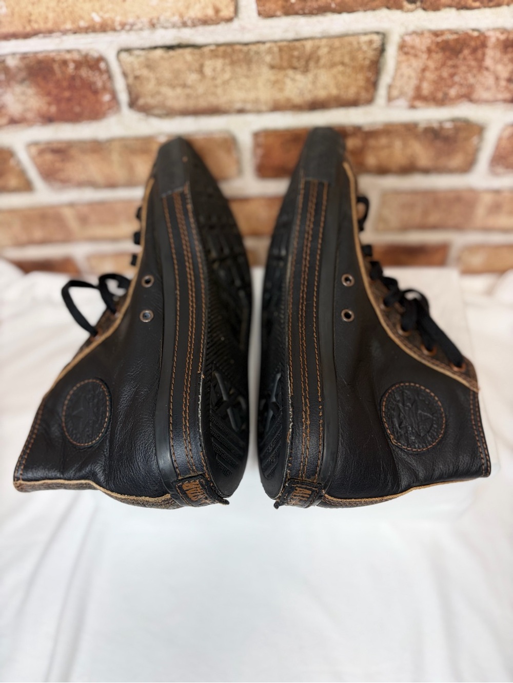 Converse Chuck Taylor All Star 1S986 Distressed Black Leather High Top Mens 10 - Picture 13 of 16